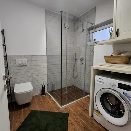 Apartment Traveler's Place At Centre