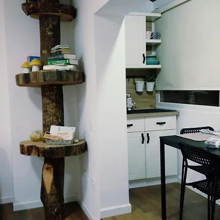 Traveler's Place At Centre تيرانا